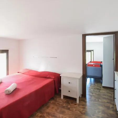 Pet Friendly In With Kitchen Lejlighed Palmi